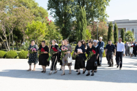 26.08.2023 г. Возложение цветов в Парке Славы, к мемориалам президентов Владислава Ардзинба и Сергея Багапш в честь 15-летия признания независимости Абхазии