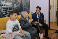 Глава Сухума Тимур Агрба поздравил ветеранов с 80-летием Победы. 8 мая 2025
